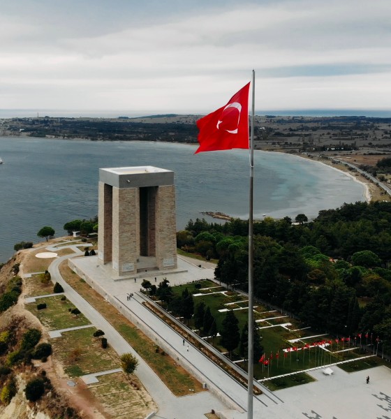 Şehitler Abidesi Çanakkale